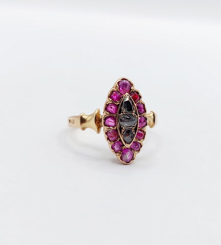 Bague 49 Bague marquise antique en or rose 18k et diamants taille rose rubis 58 Facettes A06448