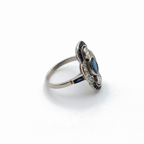 Bague 54 Bague "Infinita" Diamants, Saphirs et Platine 850 – Style Art Déco 58 Facettes 214