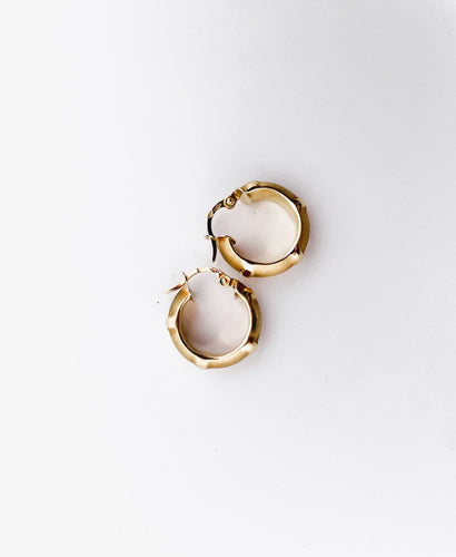 Boucles d'oreilles Créoles larges or jaune amati et brillant 58 Facettes