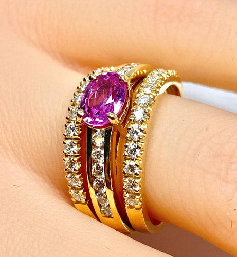 Bague 53 Bague jonc bandeau or jaune, saphir rose, diamants. 58 Facettes AB631