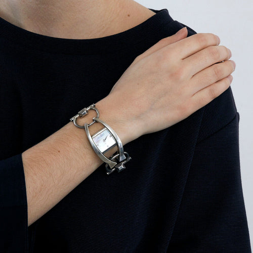 Montre GUCCI – Montre Horsebit en argent 58 Facettes 23/317