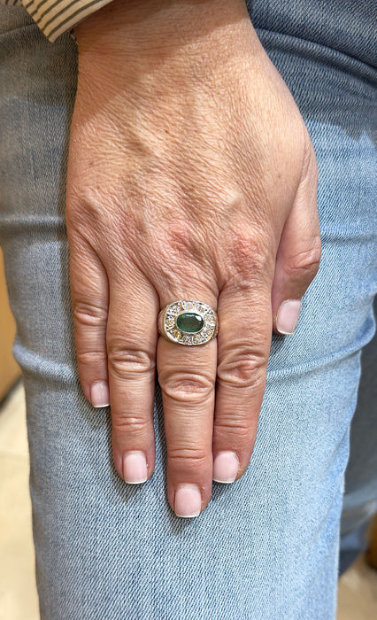 Chevalière vintage or bicolore , diamants émeraude