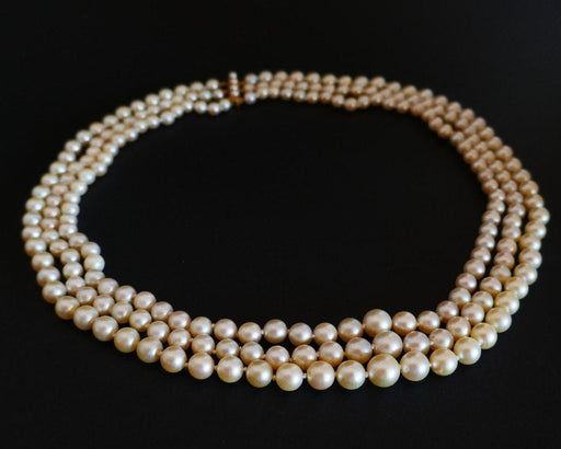 Necklace Cultured Pearl Necklace 3 Rows, Pearl Clasp 58 Facettes