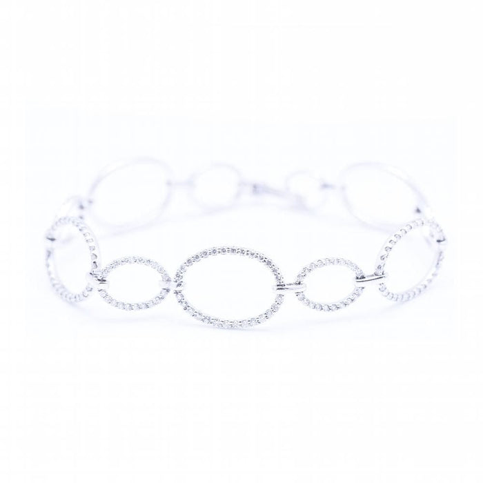 Bracelet Bracelet en or blanc et diamants 58 Facettes D359339RB