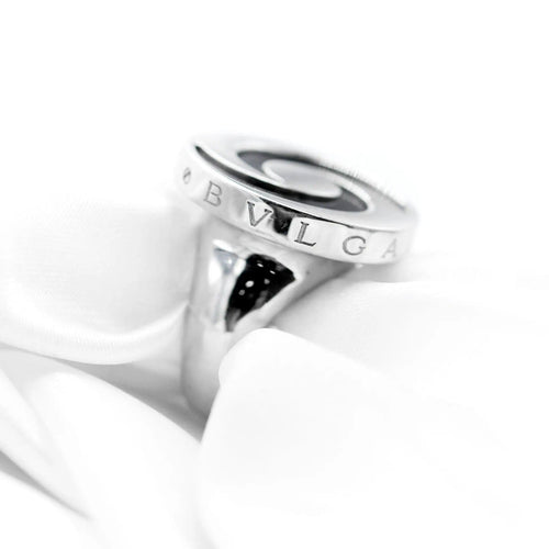 Bague 51 Bague Bulgari de la collection Optical en or blanc et onyx 58 Facettes 4579