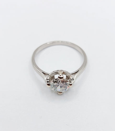 Bague solitaire art déco en platine et diamant 1,11 carat