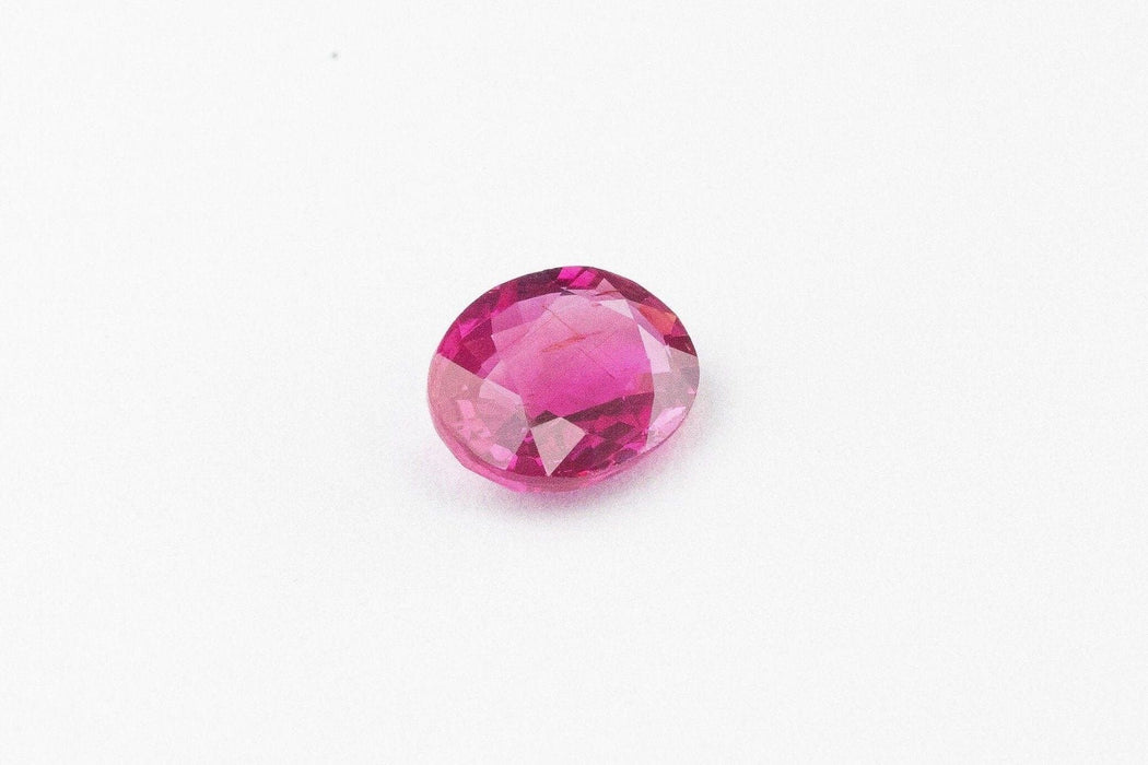 Gemstone Saphir rose non chauffé 1.03cts certificat IGI 58 Facettes