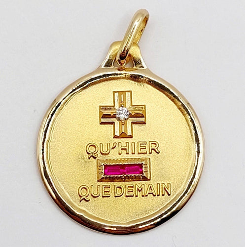 Pendentif AUGIS - Pendentif médaille d'amour or "+ qu'hier - que demain" maison - L'Intemporelle 58 Facettes J5010X0000