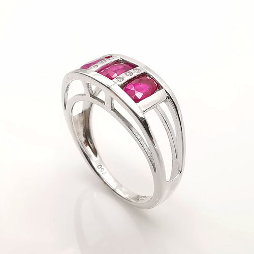 Bague 54 Bague rubis diamants 58 Facettes