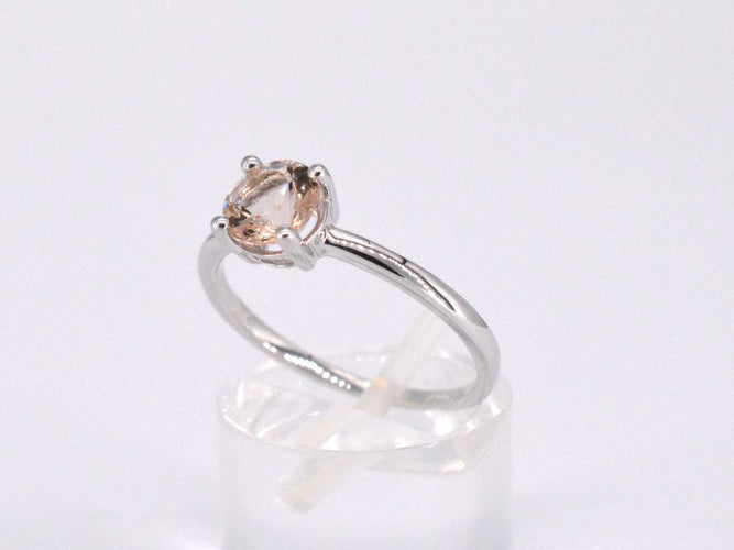 Bague Bague en or blanc avec morganite 58 Facettes 2197