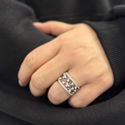 Bague Bague en or blanc sertie de diamants 58 Facettes 24534