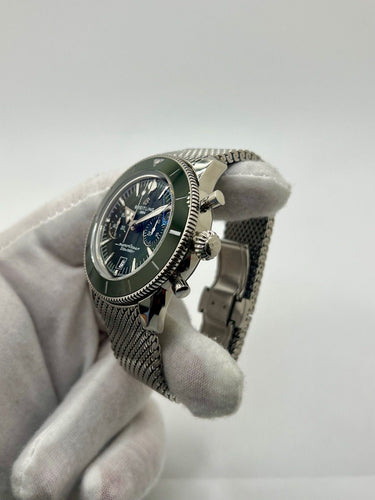 Montre Breitling Super Ocean Heritage B01 Chronograph 58 Facettes