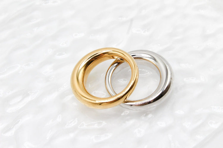 Bague CHAUMET - Anneau jonc or blanc 58 Facettes 250305