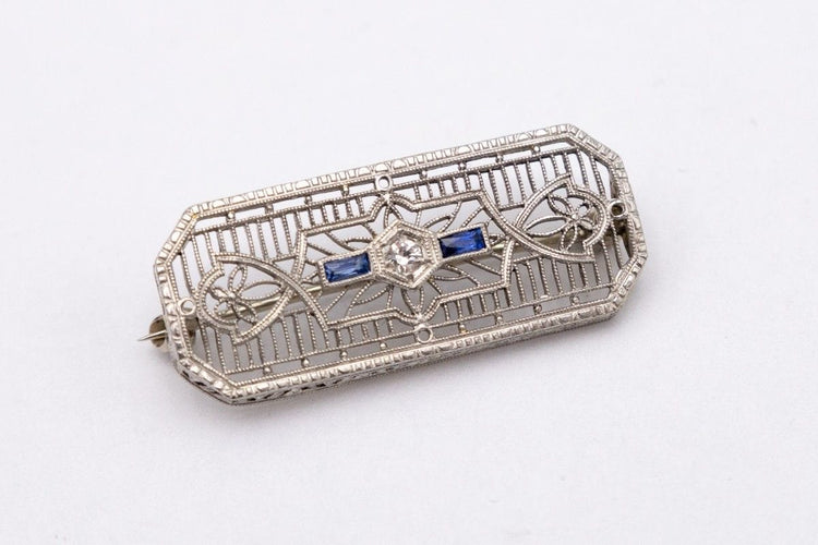 White gold Art Déco brooch with sapphires 58 Facettes 10570
