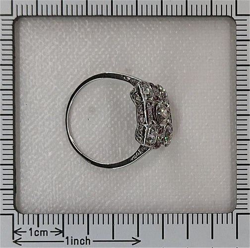 Bague 54 Bague Art déco diamant et rubis des années 1920 : un héritage romantique en platine 58 Facettes 24289-0203