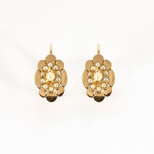 Boucles d'oreilles Boucles d'oreilles dormeuses anciennes en rose petites perles 58 Facettes