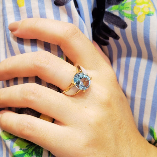 Bague 54 Bague en or rose, topaze et nacre 58 Facettes S377