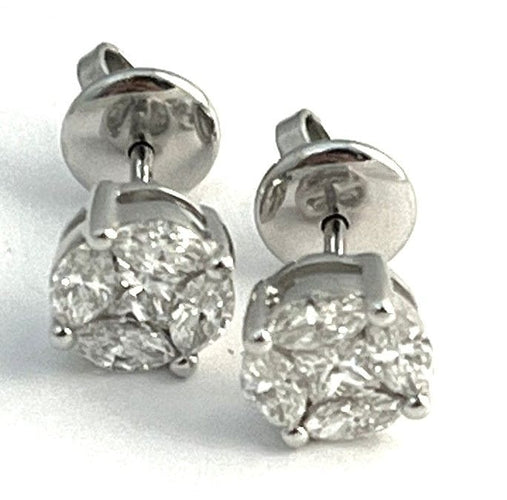 Boucles d'oreilles Puces d'oreilles or gris et diamants taille navette 58 Facettes 227494