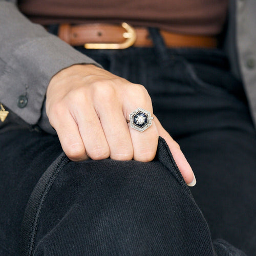 Bague 54,5 Bague Art déco en platine et or blanc, diamants et saphirs 58 Facettes 250356