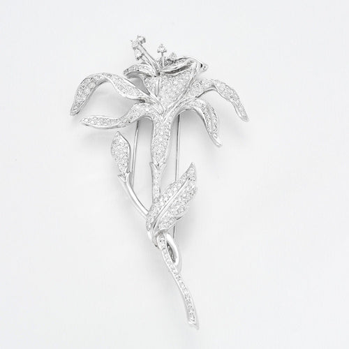 Broche Broche Fleur en diamants 58 Facettes 3587