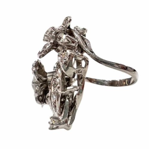 Bague en or avec diamants de style rétro des années 1940-1945