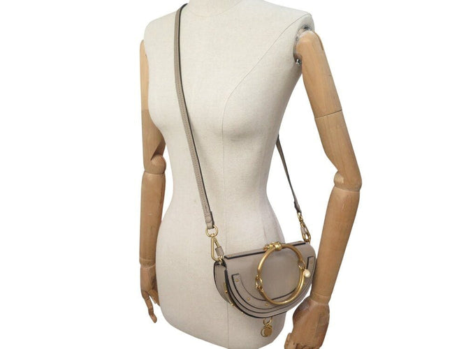 Bracelet sac a main CHLOE minaudiere bracelet nile bandouliere cuir gris bag 58 Facettes 268383