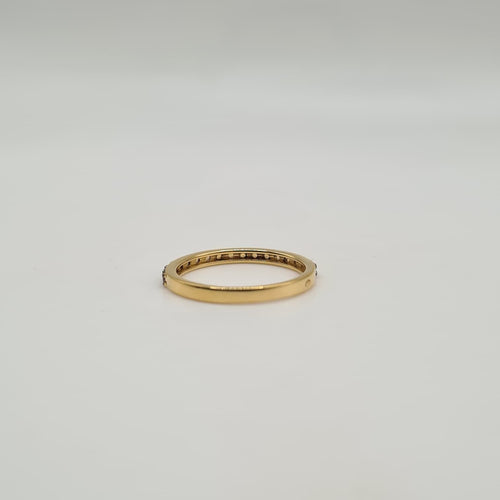 Bague 54 Demi-alliance or jaune 18 carats sertie de saphirs oranges 58 Facettes