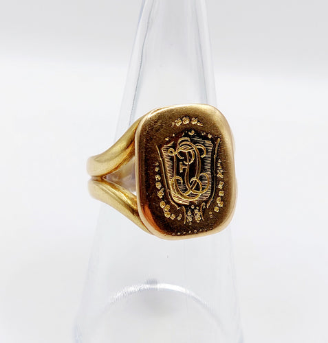 Bague 54 Chevalière antique or jaune monogrammée "Esto vir" 58 Facettes A05725