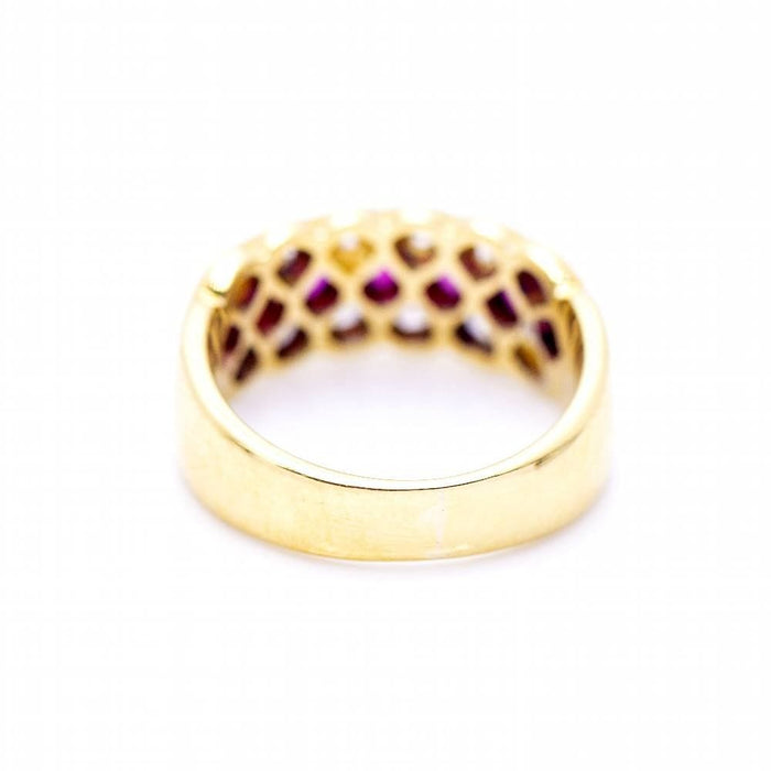 Bague 48 Bague en or jaune avec rubis et diamants 58 Facettes N102931EJ