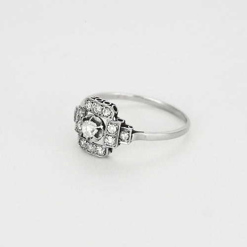 Bague 52 Bague en Or blanc 18k Diamant 58 Facettes THI0349