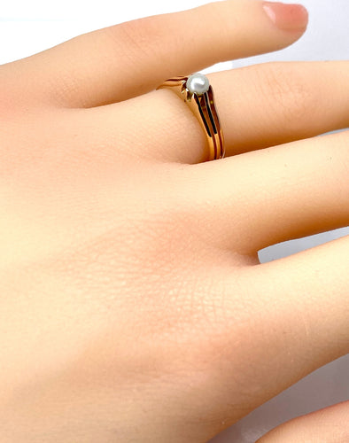 Bague en or rose perle fine vers 1900