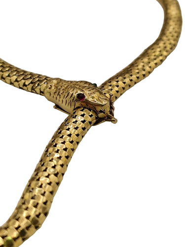 Collier Collier Serpenti vintage en or jaune 18kt avec émeraudes et rubis 58 Facettes