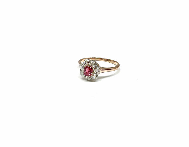 Bague Bague marguerite ancienne en or rose 18 carats ornée d’un saphir rose et diamants 58 Facettes