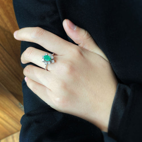 Bague 55 Bague - Or, Emeraude & Diamants 58 Facettes 240245R