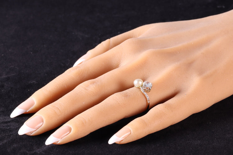 Amour historique : une bague Toi et Moi de 1900