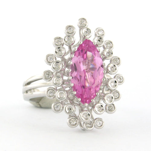 Bague 54 Bague en or blanc avec saphir rose et diamants taille brillant 58 Facettes