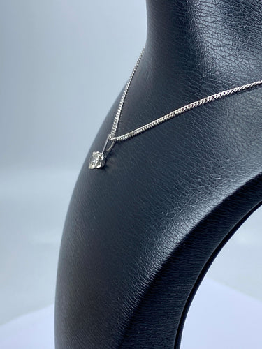 Collier Chaîne et pendentif en or blanc, diamant 0,40 carat 58 Facettes AB633