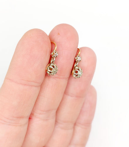 Boucles d'oreilles Dormeuses antique or 18k diamants serti étoilés (circa 1920) 58 Facettes A06529