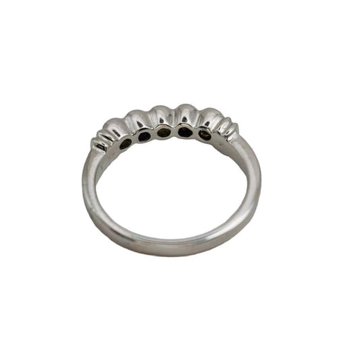 Bague 52 Bague en or blanc et diamant. 58 Facettes 50144