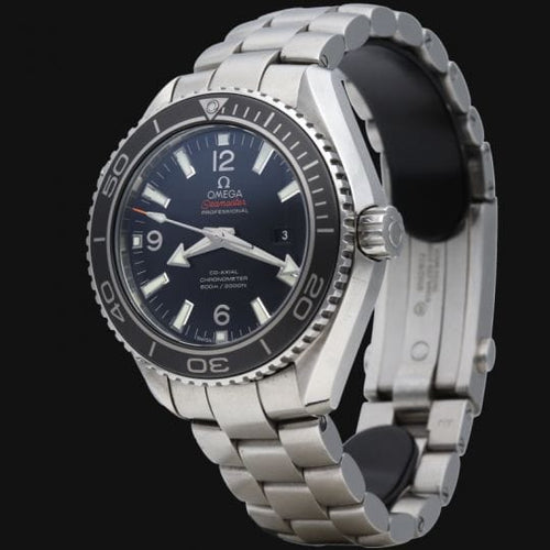 Montre Omega Montre Seamaster Planet Ocean 58 Facettes MT42597