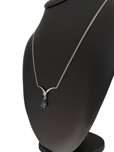 Collier Collier en or blanc certifié IGI avec saphir et diamant 58 Facettes