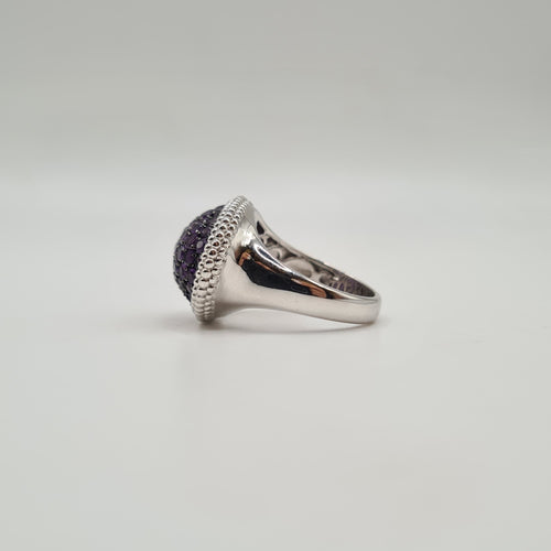 Bague 55 Bague or blanc sertie d'améthystes 58 Facettes