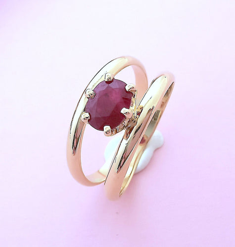 Bague 57.5 Bague Rubis en solitaire Or Jaune 18 K 58 Facettes AA 1642
