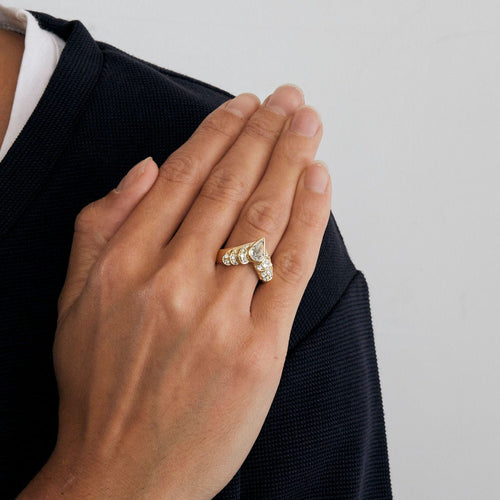 Bague 54 Bague aigrette en or jaune sertis de diamants 58 Facettes GS2