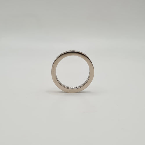 Bague 55 Alliance tour complet or blanc sertie de diamants princesses 58 Facettes