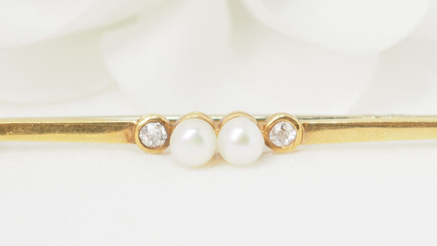 Broche Broche barrette en or jaune perles et diamants 58 Facettes 13505