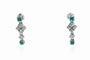 Boucles d'oreilles Boucles d'oreilles en or blanc serties d'émeraudes étincelantes 58 Facettes 50036