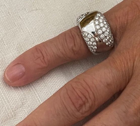 Bague 49 CARTIER - Bague Nouvelle Vague, diamants et or gris 58 Facettes