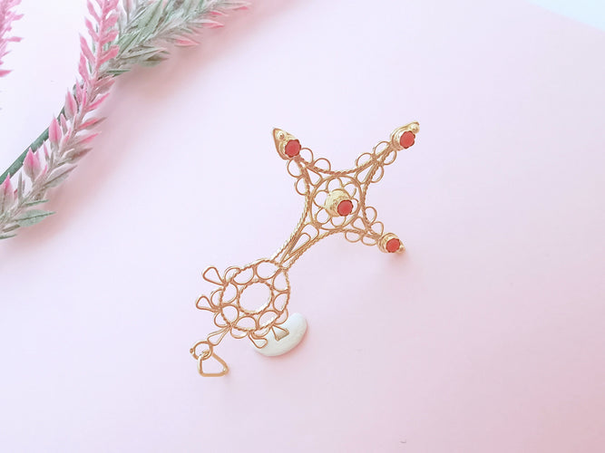 Pendentif Pendentif Croix du sud ou d'Agadez, cabochons de Corail Or 58 Facettes AA 1634