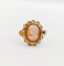 Bague 52.5 Bague vintage or jaune, camée sur coquille 58 Facettes A06091